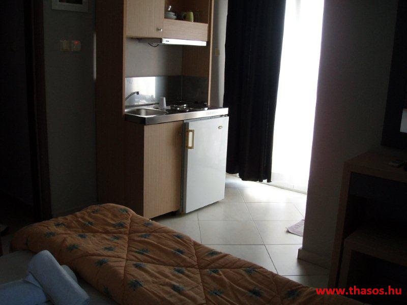 mironi_viktoria_hotel_apartman_27