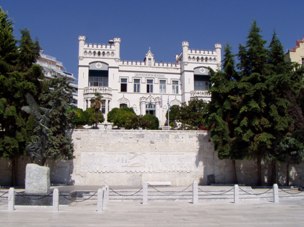 kavalavaroshaza